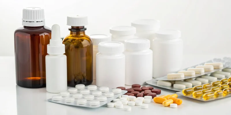 Bottles of B complex supplements to buy for nerve repair.